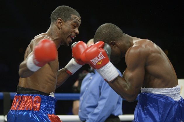 CINCINNATI, OHIO - OCTOBER 3: Jamel Herring, left, swings at Yakubu Amidu during a fight at U.S. Bank Arena on October 3, 2015 in Cincinnati, Ohio. (Photo by Dylan Buell/Getty Images) CINCINNATI, OHIO - OCTOBER 3: Jamel Herring, left, swings at Yakubu Amidu during a fight at U.S. Bank Arena on October 3, 2015 in Cincinnati, Ohio. (Photo by Dylan Buell/Getty Images)