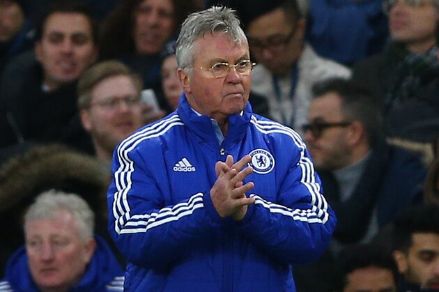 LONDON, ENGLAND - FEBRUARY 07: Guus Hiddink looks on during the Barclays Premier League match between Chelsea and Manchester United at Stamford Bridge on February 7, 2016 in London, England.  (Photo by Paul Gilham/Getty Images)