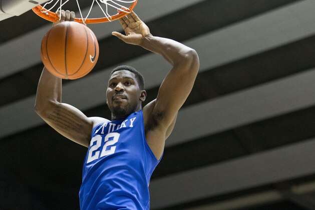 Kentucky forward Alex Poythress (22) scores during the first half of an NCAA college basketball game against Alabama, Saturday, Jan. 9, 2016, in Tuscaloosa, Ala. (AP Photo/Brynn Anderson)