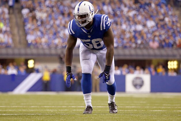 Indianapolis Colts outside linebacker Trent Cole (58) lines up against the New York Jets during an NFL football game in Indianapolis, Monday, Sept. 21, 2015. (Jeff Haynes/AP Images for Panini)