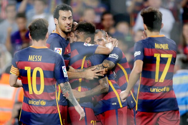(L-R) Lionel Messi of FC Barcelona, Sergio Busquets of FC Barcelona, Neymar da Silva Santos Junior of FC Barcelona, Sandro Ramirez of FC Barcelona, Munir El Haddadi of FC Barcelona during the Primera Division match between FC Barcelona and Levante UD on September 20, 2015 at Camp Nou stadium in Barcelona, Spain.(Photo by VI Images via Getty Images)