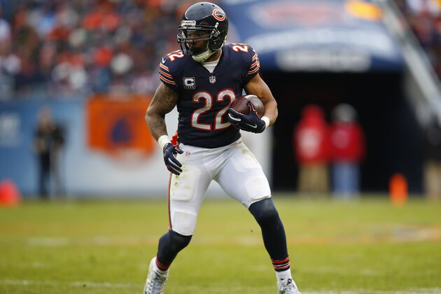 Chicago Bears running back Matt Forte (22) runs the ball against the Detroit Lions during an NFL football game, Sunday, Jan. 3, 2016, in Chicago. The Lions won the game 24-20. (Jeff Haynes/AP Images for Panini) Chicago Bears running back Matt Forte (22) runs the ball against the Detroit Lions during an NFL football game, Sunday, Jan. 3, 2016, in Chicago. The Lions won the game 24-20. (Jeff Haynes/AP Images for Panini)