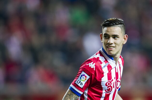 GIJON, SPAIN - JANUARY 22:  Arnaldo Sanabria of Real Sporting de Gijon reacts during the La Liga match between Real Sporting de Gijon and Real Sociedad de Futbol at Estadio El Molinon on January 22, 2016 in Gijon, Spain.  (Photo by Juan Manuel Serrano Arce/Getty Images)