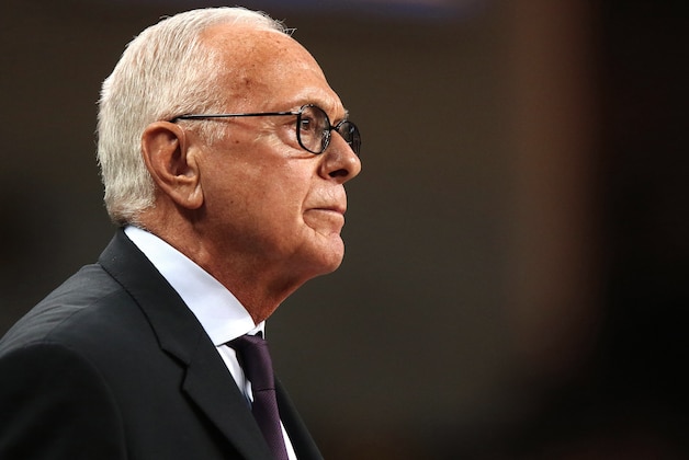 ORLANDO, FL - JANUARY 11:  Head coach Larry Brown of the Southern Methodist Mustangs is seen on the sidelines during an NCAA basketball game between the SMU Mustangs and the UCF Knights at the CFE Arena on January 11, 2015 in Orlando, Florida. (Photo by Alex Menendez/Getty Images)