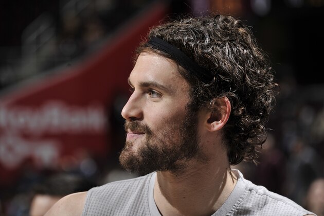CLEVELAND, OH - FEBRUARY 10: Kevin Love #0 of the Cleveland Cavaliers is seen before the game Los Angeles Lakers on February 10, 2016 at Quicken Loans Arena in Cleveland, Ohio.  NOTE TO USER: User expressly acknowledges and agrees that, by downloading and or using this Photograph, user is consenting to the terms and conditions of the Getty Images License Agreement. Mandatory Copyright Notice: Copyright 2016 NBAE (Photo by David Liam Kyle/NBAE via Getty Images)