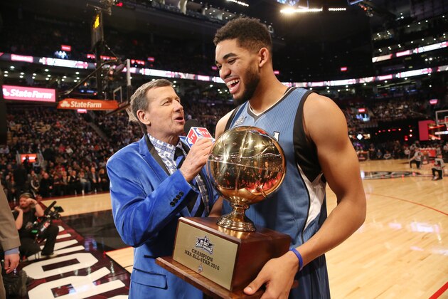 TORONTO, ON - FEBRUARY 13: Karl-Anthony Towns #32 of the Minnesota Timberwolves receives the Taco Bell Skills Challege award during the Taco Bell Skills Challenge as part of NBA All-Star 2016 on February 13, 2016 at Air Canada Centre in Toronto, Ontario Canada. NOTE TO USER: User expressly acknowledges and agrees that, by downloading and/or using this photograph, user is consenting to the terms and conditions of the Getty Images License Agreement.  Mandatory Copyright Notice: Copyright 2016 NBAE (Photo by Joe Murphy/NBAE via Getty Images)