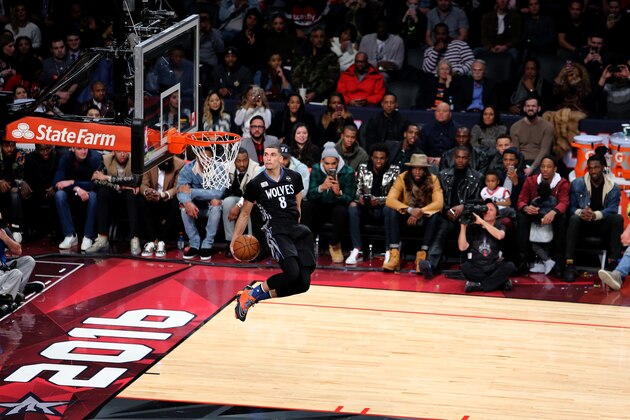 TORONTO, ON - FEBRUARY 13:  Zach LaVine of the Minnesota Timberwolves dunks in the Verizon Slam Dunk Contest during NBA All-Star Weekend 2016 at Air Canada Centre on February 13, 2016 in Toronto, Canada. NOTE TO USER: User expressly acknowledges and agrees that, by downloading and/or using this Photograph, user is consenting to the terms and conditions of the Getty Images License Agreement.  (Photo by Vaughn Ridley/Getty Images)