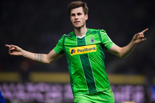 Moenchengladbach's Norwegian midfielder Havard Nordtveit celebrates scoring his side's 4th goal during the German first division Bundesliga football match Hertha Berlin vs Borussia Moenchengladbach at the Olympic stadium in Berlin on October 31, 2015.  


 / AFP / ODD ANDERSEN        (Photo credit should read ODD ANDERSEN/AFP/Getty Images)