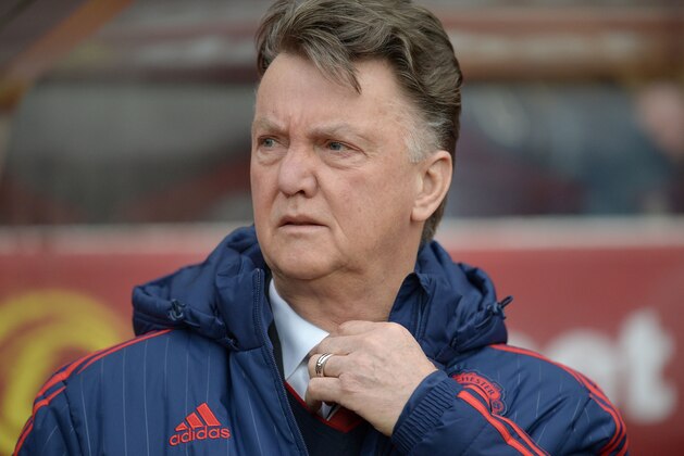 Manchester United's Dutch manager Louis van Gaal arives on the pitch ahead of the English Premier League football match between Sunderland and Manchester United at the Stadium of Light in Sunderland, northeast England on February 13, 2016. / AFP / OLI SCARFF / RESTRICTED TO EDITORIAL USE. No use with unauthorized audio, video, data, fixture lists, club/league logos or 'live' services. Online in-match use limited to 75 images, no video emulation. No use in betting, games or single club/league/player publications.  /         (Photo credit should read OLI SCARFF/AFP/Getty Images)