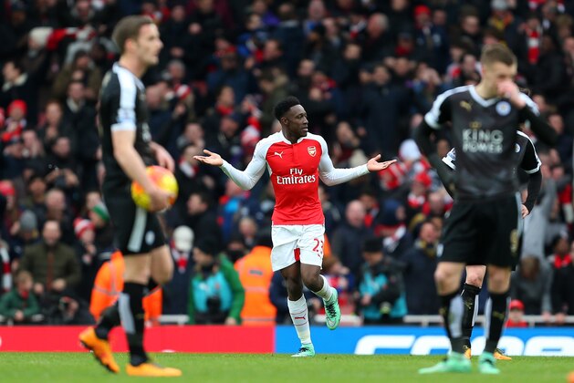 LONDON, ENGLAND - FEBRUARY 14 : Danny Welbeck of Arsenal celebrates after he scores to make it 2-1 behind a dejected Leicester City team during the Barclays Premier League match between Arsenal and Leicester City at the Emirates Stadium on February 14, 2016 in London, England. (Photo by Catherine Ivill - AMA/Getty Images) LONDON, ENGLAND - FEBRUARY 14 : Danny Welbeck of Arsenal celebrates after he scores to make it 2-1 behind a dejected Leicester City team during the Barclays Premier League match between Arsenal and Leicester City at the Emirates Stadium on February 14, 2016 in London, England. (Photo by Catherine Ivill - AMA/Getty Images)