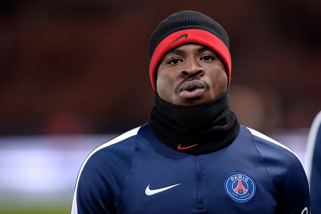PARIS, FRANCE - FEBRUARY 03:  Serge Aurier of Paris Saint-Germain reacts during warmup before  the Ligue 1 game between Paris Saint-Germain and FC Lorient at Parc des Princes on February 3, 2016 in Paris, France.  (Photo by Aurelien Meunier/Getty Images)