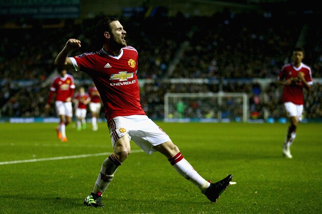 DERBY, ENGLAND - JANUARY 29:  Juan Mata of Manchester United celebrates as he scores their third goal during the Emirates FA Cup fourth round match between Derby County and Manchester United at Pride Park Stadium on January 29, 2016 in Derby, England.  (Photo by Clive Mason/Getty Images)