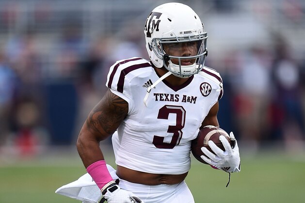 OXFORD, MS - OCTOBER 24:  Christian Kirk #3 of the Texas A&M Aggies participates in warmups prior to a game against the Mississippi Rebels at Vaught-Hemingway Stadium on October 24, 2015 in Oxford, Mississippi. Mississippi defeated Texas A&M 23-3.  (Photo by Stacy Revere/Getty Images)