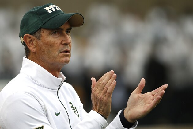 WACO, TX - OCTOBER 24: Baylor Bears head coach Art Briles applauds his team as the Bears take on the Iowa State Cyclones in the second half at McLane Stadium on October 24, 2015 in Waco, Texas. (Photo by Ron Jenkins/Getty Images)