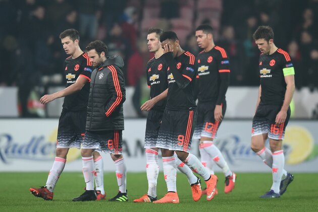 HERNING, DENMARK - FEBRUARY 18:  Manchester United players show their dejection after their 1-2 defeat in the UEFA Europa League round of 32 first leg match between FC Midtjylland and Manchester United at Herning MCH Multi Arena on February 18, 2016 in Herning, Denmark.  (Photo by Michael Regan/Getty Images)