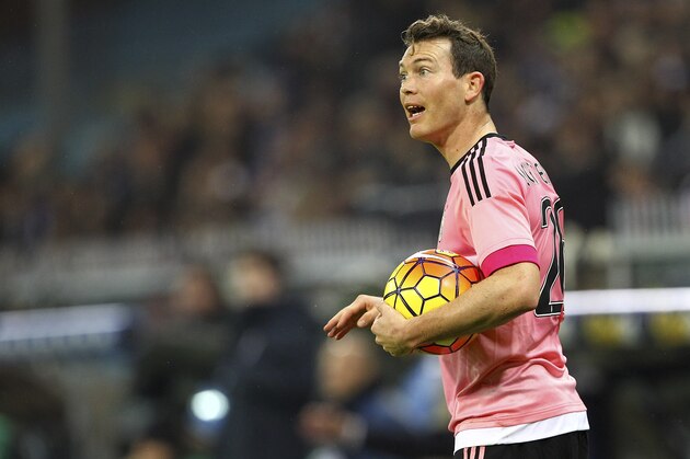 GENOA, ITALY - JANUARY 10:  Stephan Lichtsteiner of Juventus FC looks on during the Serie A match between UC Sampdoria and Juventus FC at Stadio Luigi Ferraris on January 10, 2016 in Genoa, Italy.  (Photo by Marco Luzzani/Getty Images)