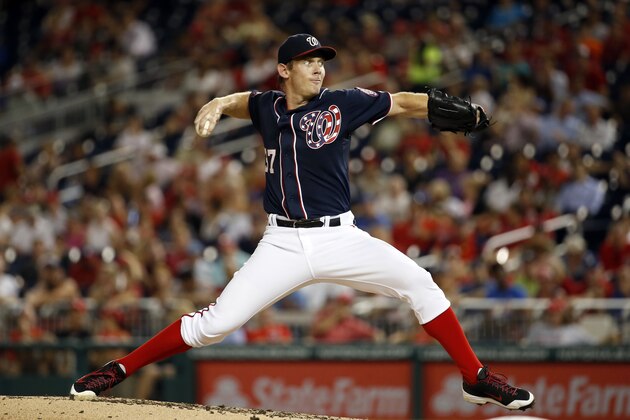 Washington Nationals starting pitcher Stephen Strasburg throws during a baseball game against the New York Mets at Nationals Park, Wednesday, Sept. 9, 2015, in Washington.  (AP Photo/Alex Brandon)