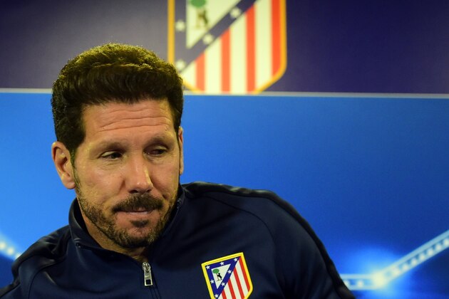 Atletico Madrid's Argentinian coach Diego Simeone leaves at the end of a press conference at the Vicente Calderon stadium in Madrid on November 24, 2015 on the eve of their UEFA Champions League group C football match Club Atletico de Madrid vs Galatasaray AS.   / AFP / JAVIER SORIANO        (Photo credit should read JAVIER SORIANO/AFP/Getty Images)