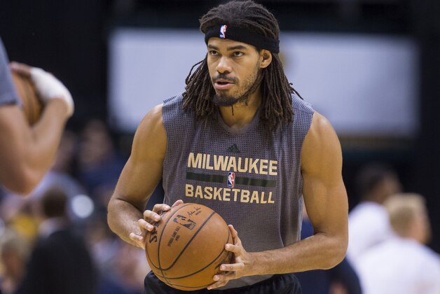 Milwaukee Bucks forward Chris Copeland (9) warms up before the team's game against the Indiana Pacers in an NBA basketball game, Saturday, Nov. 21, 2015, in Indianapolis. (AP Photo/Doug McSchooler)
