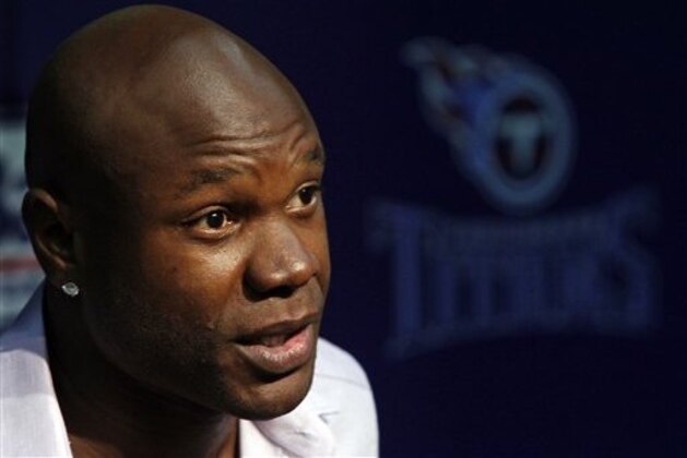 Former Tennessee Titans linebacker Keith Bulluck speaks during the announcement of his retirement from the NFL in a news conference at Titans' headquarters, Friday, Aug. 3, 2012, Nashville, Tenn. (AP Photo/Wade Payne)