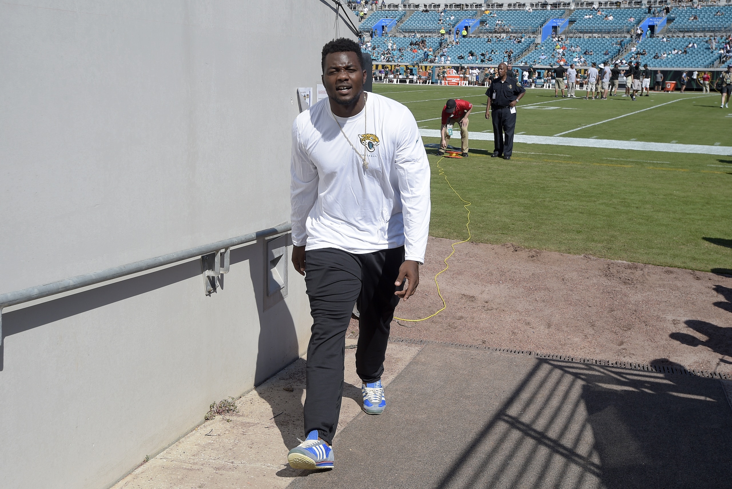Jacksonville Jaguars defensive end Dante Fowler Jr. walks off the field before an NFL football game against the Miami Dolphins in Jacksonville, Fla., Sunday, Sept. 20, 2015. (AP Photo/Phelan M. Ebenhack)