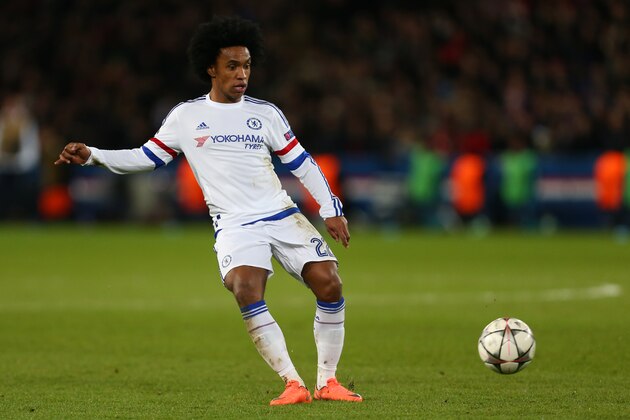PARIS, FRANCE - FEBRUARY 16 : Willian of Chelsea during the UEFA Champions League match between Paris Saint-Germain and Chelsea at Parc des Princes on February 16, 2016 in Paris, France. (Photo by Catherine Ivill - AMA/Getty Images)
