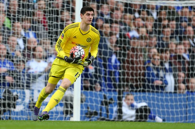 LONDON, ENGLAND - FEBRUARY 21:  Thibaut Courtois of Chelsea during the Emirates FA Cup match between Chelsea and Manchester City at Stamford Bridge on February 21, 2016 in London, England.  (Photo by Catherine Ivill - AMA/Getty Images)