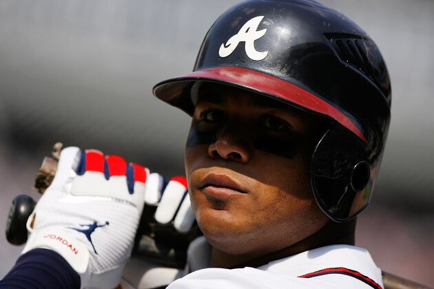 ATLANTA - SEPTEMBER 03:  Andruw Jones #25 of the Atlanta Braves prepares to bat against the Philadelphia Phillies on September 3, 2007 at Turner Field in Atlanta, Georgia. The Braves defeated the Phillies 5-1.   (Photo by Chris Graythen/Getty Images)