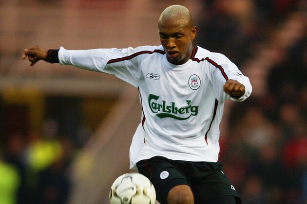 MIDDLESBROUGH - NOVEMBER 22:  El Hadji Diouf of Liverpool takes control of the ball during the FA Barclaycard Premiership match between Middlesbrough and Liverpool on November 22, 2003 at Riverside Stadium in Middlesbrough, England.  The match ended in a 0-0 draw.  (Photo by Ross Kinnaird/Getty Images)