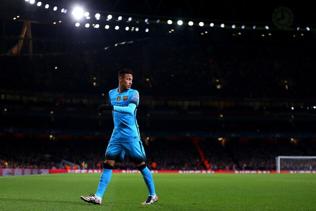 LONDON, ENGLAND - FEBRUARY 23 :  Neymar of FC Barcelona during the UEFA Champions League match between Arsenal and Barcelona at the Emirates Stadium on February 23, 2016 in London, United Kingdom.  (Photo by Catherine Ivill - AMA/Getty Images)