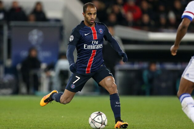 PARIS - FEBRUARY 16: Lucas Moura of PSG in action during the UEFA Champions League round of 16 first leg match between Paris Saint-Germain (PSG) and Chelsea FC at Parc des Princes stadium on February 16, 2016 in Paris, France. (Photo by Jean Catuffe/Getty Images)