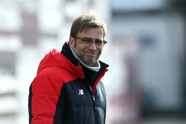 LIVERPOOL, ENGLAND - FEBRUARY 26:  Liverpool manager Jurgen Klopp looks on during a training session ahead of their Capital One Cup final match against Manchester City at Melwood Training Ground on February 26, 2016 in Liverpool, United Kingdom.  (Photo by Jan Kruger/Getty Images)