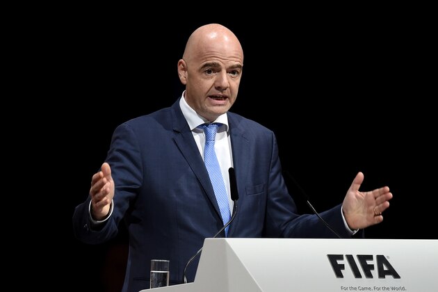 ZURICH, SWITZERLAND - FEBRUARY 26:  FIFA Presidential candidate Gianni Infantino talks during the Extraordinary FIFA Congress at Hallenstadion on February 26, 2016 in Zurich, Switzerland.  (Photo by Matthias Hangst/Getty Images)