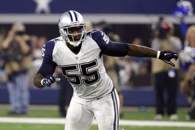 Dallas Cowboys' Rolando McClain defends against the Carolina Panthers during an NFL football game Thursday, Nov. 26, 2015, in Arlington, Texas. (AP Photo/Roger Steinman)