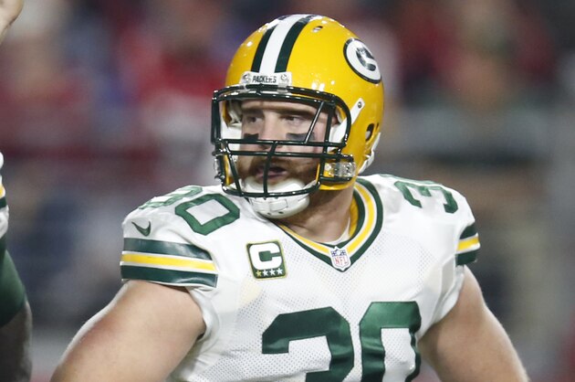 Green Bay Packers fullback John Kuhn (30) during an NFL divisional playoff football game against the Arizona Cardinals, Saturday, Jan. 16, 2016, in Glendale, Ariz. (AP Photo/Rick Scuteri)