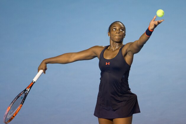 Sloane Stephens, of the United States, serves to Dominika Cibulkova, from Slovakia, during the WTA final of the Mexican Tennis Open in Acapulco, Mexico, Saturday, Feb. 27, 2016. (AP Photo)