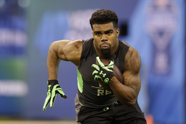 Ohio State running back Ezekiel Elliott runs a drill at the NFL football scouting combine in Saturday, Feb. 27, 2016, in Indianapolis. (AP Photo/Darron Cummings) Ohio State running back Ezekiel Elliott runs a drill at the NFL football scouting combine in Saturday, Feb. 27, 2016, in Indianapolis. (AP Photo/Darron Cummings)