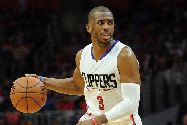 March 2, 2016; Los Angeles, CA, USA; Los Angeles Clippers guard Chris Paul (3) controls the ball against Oklahoma City Thunder during the second half at Staples Center. Mandatory Credit: Gary A. Vasquez-USA TODAY Sports