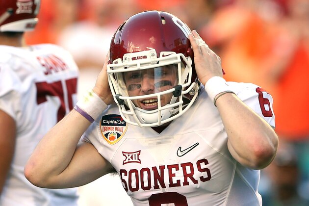 MIAMI GARDENS, FL - DECEMBER 31:  Baker Mayfield #6 of the Oklahoma Sooners reacts in the first half against the Clemson Tigers during the 2015 Capital One Orange Bowl at Sun Life Stadium on December 31, 2015 in Miami Gardens, Florida.  (Photo by Streeter Lecka/Getty Images)