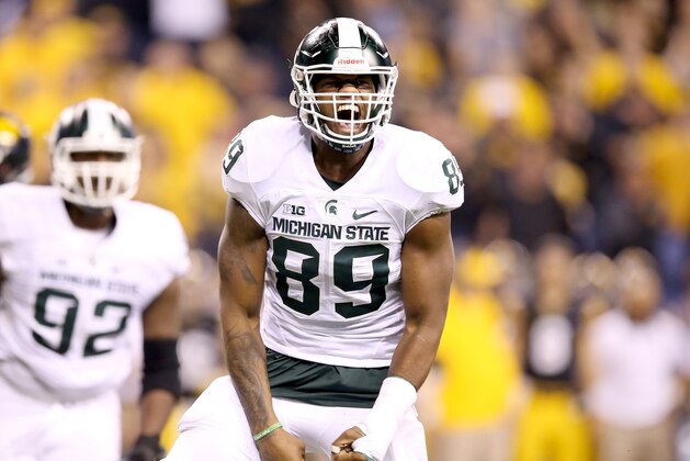 INDIANAPOLIS, IN - DECEMBER 05:  Shilique Calhoun #89 of the Michigan State Spartans celebreates after making a play against the Iowa Hawkeyes in the Big Ten Championship at Lucas Oil Stadium on December 5, 2015 in Indianapolis, Indiana.  (Photo by Andy Lyons/Getty Images)