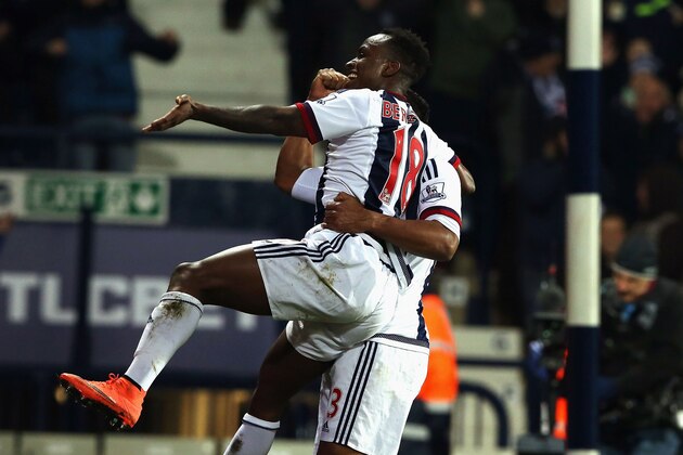 WEST BROMWICH, ENGLAND - FEBRUARY 27:  Saido Berahino (L) of West Bromwich Albion celebrates scoring his team's third goal with his team mate Salomon Rondon (R) during the Barclays Premier League match between West Bromwich Albion and Crystal Palace at The Hawthorns on February 27, 2016 in West Bromwich, England.  (Photo by Nigel Roddis/Getty Images)