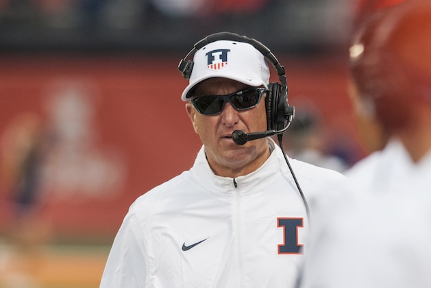 FILE - In this Oct. 24, 2015 file photo, Illinois interim head coach Bill Cubit walks the sideline during an NCAA college football game against Wisconsin in Champaign, Ill. On Thursday, Jan. 21, 2016, the university's board of trustees approved a contract that will pay Cubit $1.2 million a year for two years. (AP Photo/Bradley Leeb, File) FILE - In this Oct. 24, 2015 file photo, Illinois interim head coach Bill Cubit walks the sideline during an NCAA college football game against Wisconsin in Champaign, Ill. On Thursday, Jan. 21, 2016, the university's board of trustees approved a contract that will pay Cubit $1.2 million a year for two years. (AP Photo/Bradley Leeb, File)