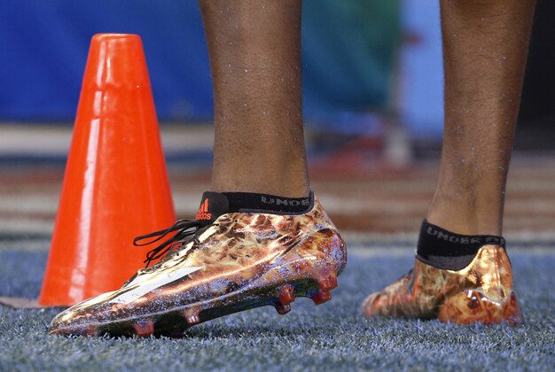 Feb 29, 2016; Indianapolis, IN, USA; A close up of the shoes of Florida State Seminoles defensive back Jalen Ramsey prior to the 40 yard dash during the 2016 NFL Scouting Combine at Lucas Oil Stadium. Mandatory Credit: Brian Spurlock-USA TODAY Sports