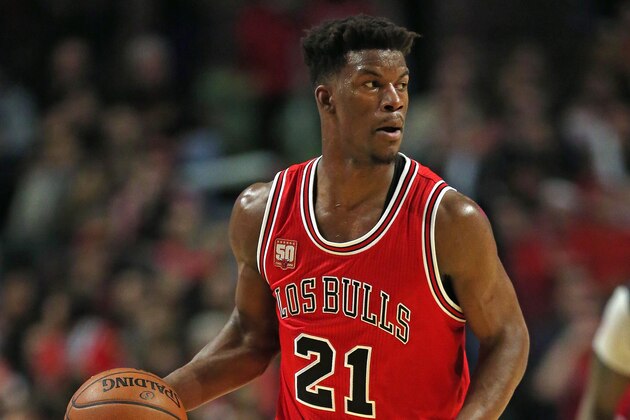 CHICAGO, IL - MARCH 05: Jimmy Butler #21 of the Chicago Bulls brings the ball up the court against the Houston Rockets at the United Center on March 5, 2016 in Chicago, Illinois. The Bulls defeated the Rockets 108-100. NOTE TO USER: User expressly acknowledges and agrees that, by downloading and or using the photograph, User is consenting to the terms and conditions of the Getty Images License Agreement. (Photo by Jonathan Daniel/Getty Images)