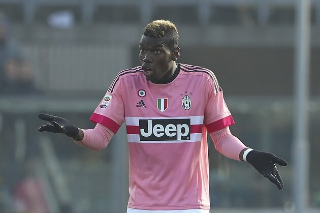 BERGAMO, ITALY - MARCH 06:  Paul Pogba of Juventus FC gestures during the Serie A match between Atalanta BC and Juventus FC at Stadio Atleti Azzurri d'Italia on March 6, 2016 in Bergamo, Italy.  (Photo by Marco Luzzani/Getty Images)