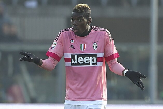 BERGAMO, ITALY - MARCH 06:  Paul Pogba of Juventus FC gestures during the Serie A match between Atalanta BC and Juventus FC at Stadio Atleti Azzurri d'Italia on March 6, 2016 in Bergamo, Italy.  (Photo by Marco Luzzani/Getty Images)