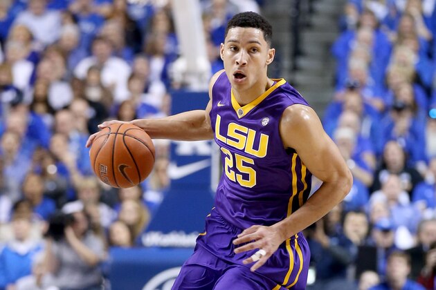 LEXINGTON, KY - MARCH 05:  Ben Simmons #25 of the LSU Tigers dribbles the ball in the game against the Kentucky Wildcats at Rupp Arena on March 5, 2016 in Lexington, Kentucky.  (Photo by Andy Lyons/Getty Images)