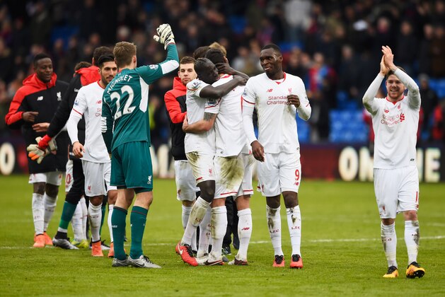 LONDON, ENGLAND - MARCH 06:  Liverpool players celebrate victory after the Barclays Premier League match between Crystal Palace and Liverpool at Selhurst Park on March 6, 2016 in London, England.  (Photo by Mike Hewitt/Getty Images)