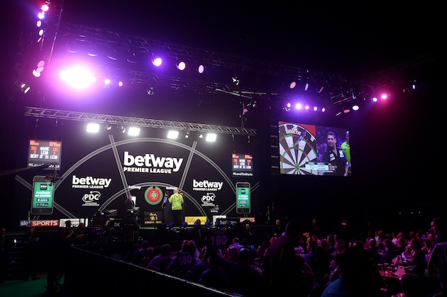 LONDON, ENGLAND - MAY 21: A general view of the action during the Betway Premier League at The 02 Arena on May 21, 2015 in London, England. (Photo by Charlie Crowhurst/Getty Images)