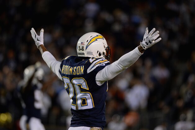 SAN DIEGO, CA - NOVEMBER 09:  Patrick Robinson #26 of the San Diego Chargers celebrates while playing the Chicago Bears at Qualcomm Stadium on November 9, 2015 in San Diego, California.  (Photo by Donald Miralle/Getty Images)